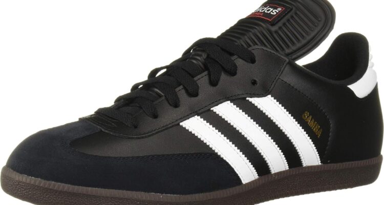 adidas mens samba classic soccer shoe